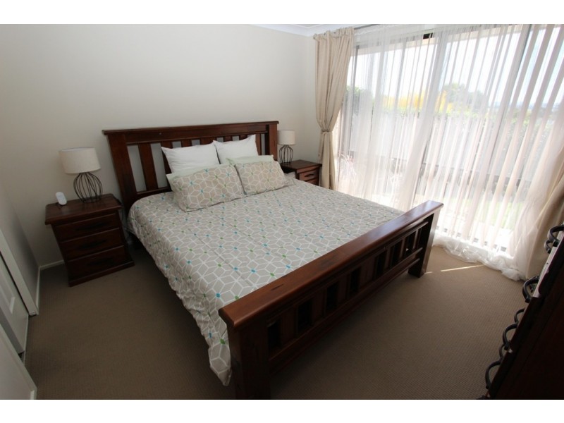4 Ash Place, Kelso NSW 2795