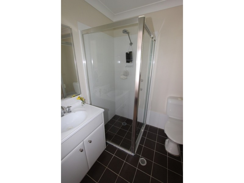 4 Ash Place, Kelso NSW 2795