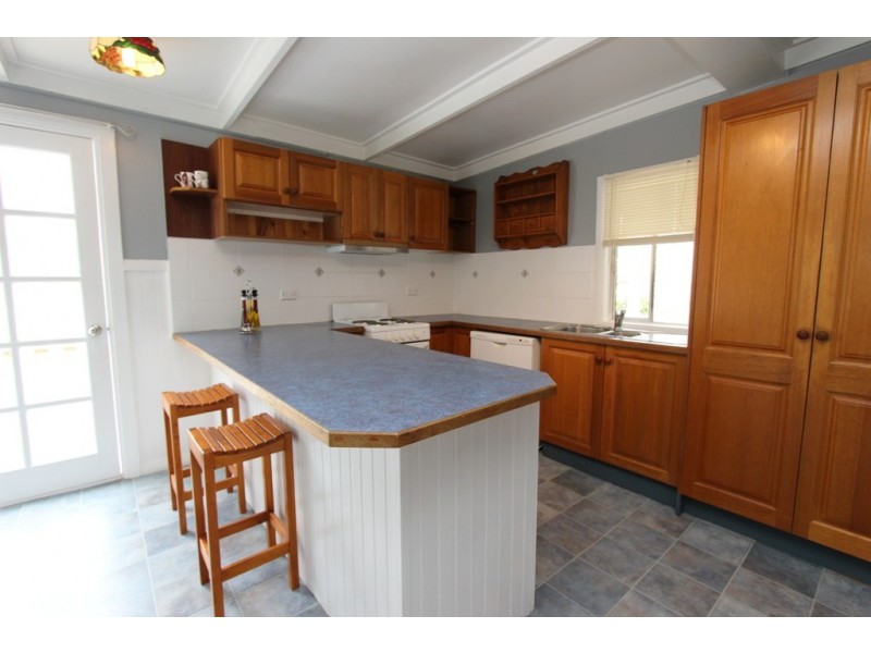 14 West Street, Bathurst NSW 2795