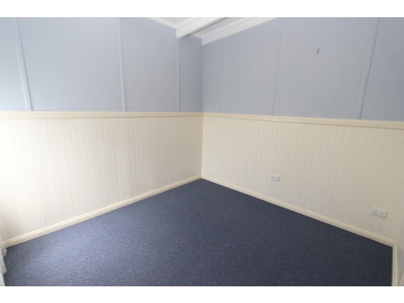 14 West Street, Bathurst NSW 2795