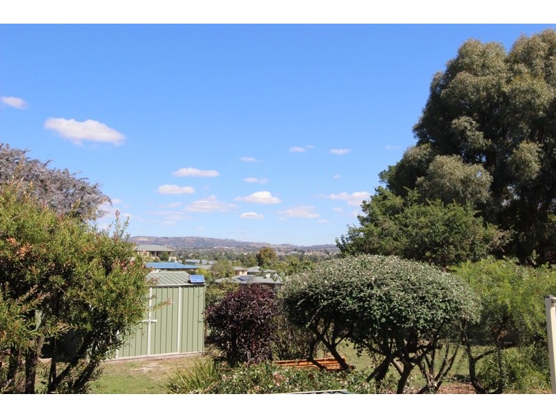9 Willow Drive, Kelso NSW 2795