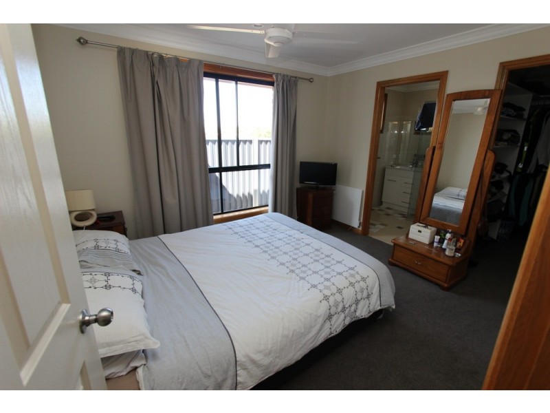 267a Lambert Street, Bathurst NSW 2795