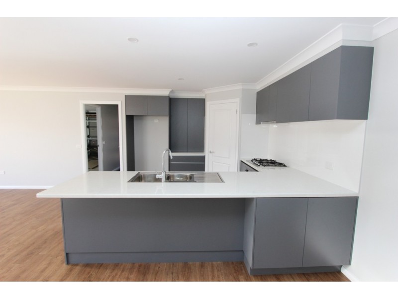5 Cassidy Way, Kelso NSW 2795
