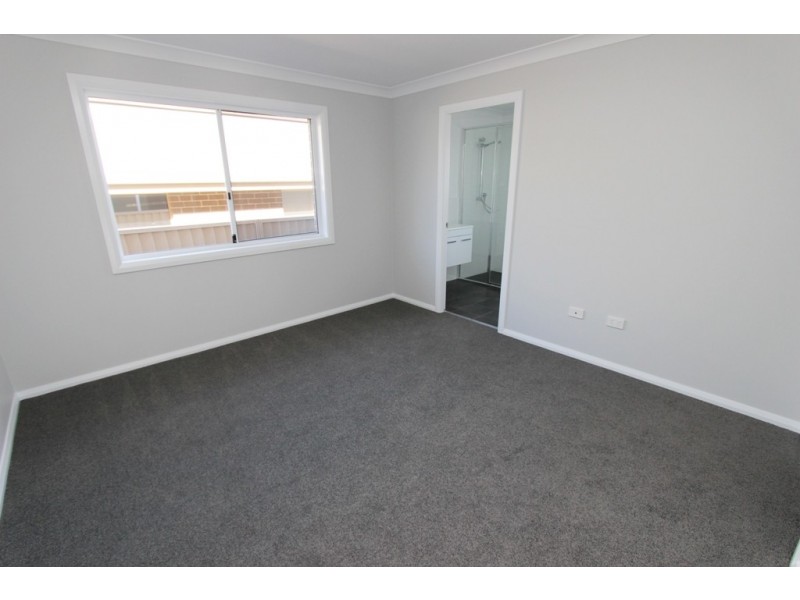 5 Cassidy Way, Kelso NSW 2795