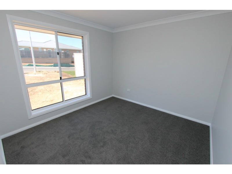 5 Cassidy Way, Kelso NSW 2795