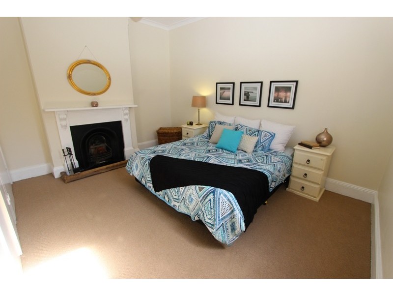 224 Lambert Street, Bathurst NSW 2795