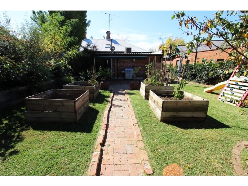 224 Lambert Street, Bathurst NSW 2795