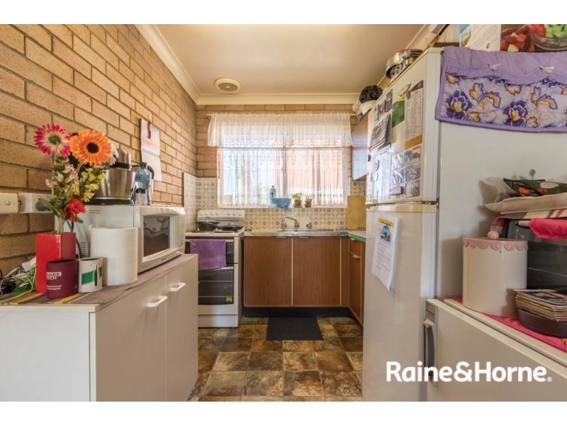 3/2 William Street, Bathurst NSW 2795