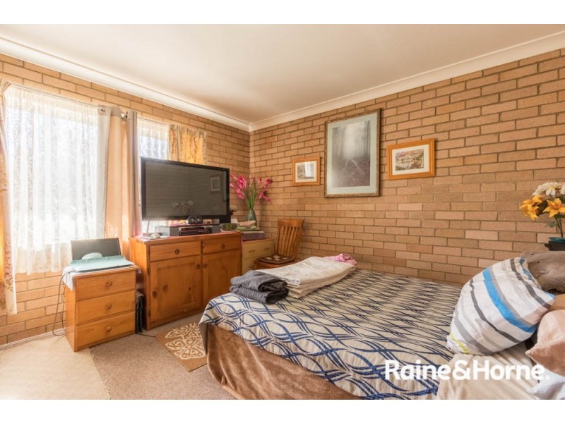 3/2 William Street, Bathurst NSW 2795