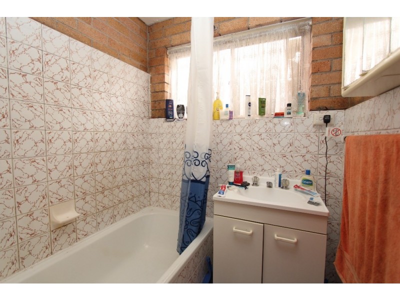 1/2 William Street, Bathurst NSW 2795