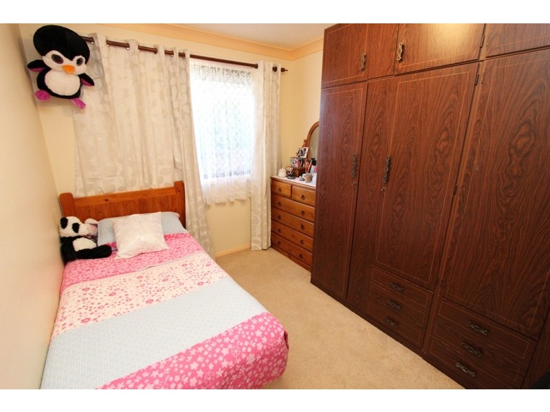 12 Laws Place, West Bathurst NSW 2795