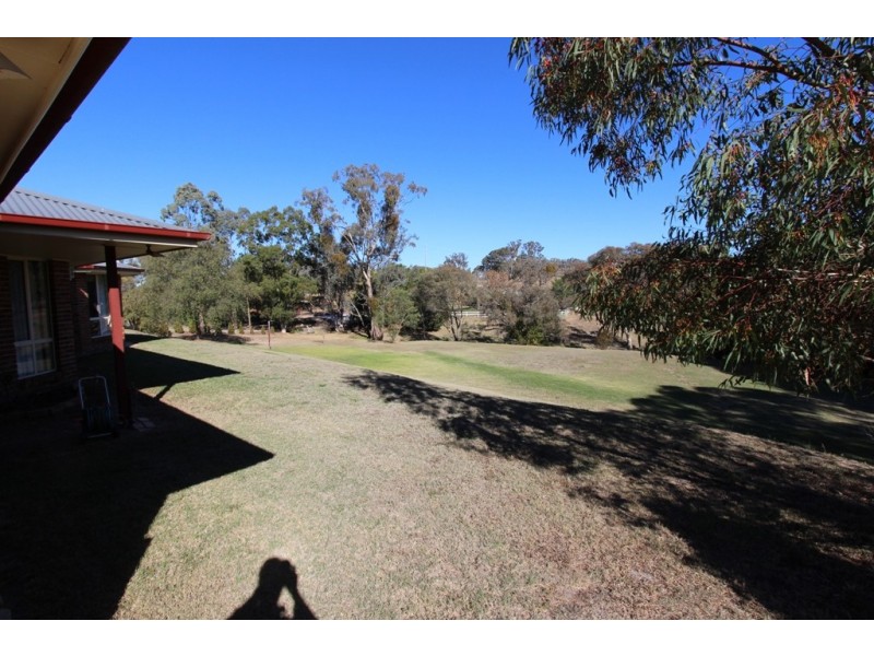 7 McLennan Close, Robin Hill NSW 2795