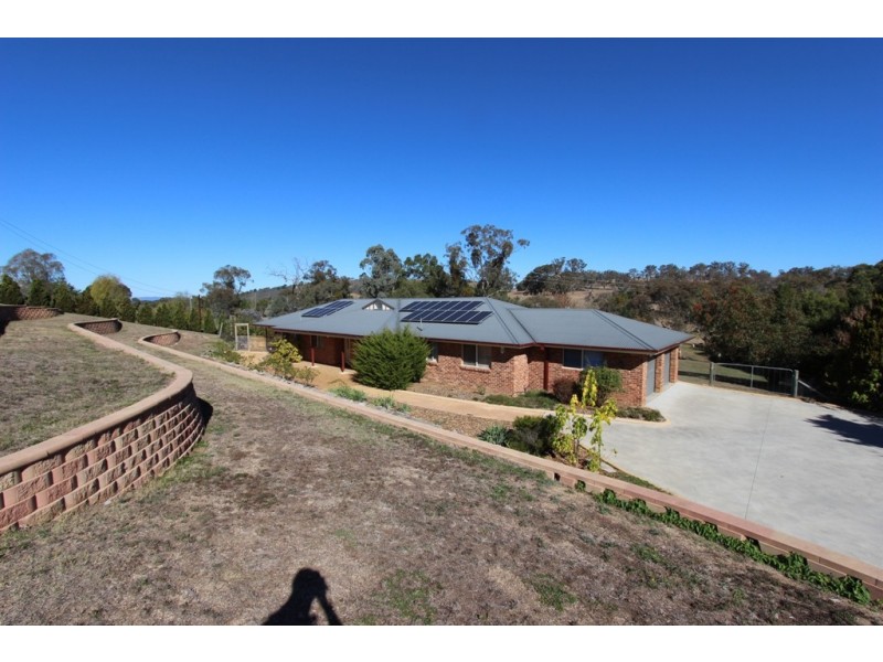 7 McLennan Close, Robin Hill NSW 2795
