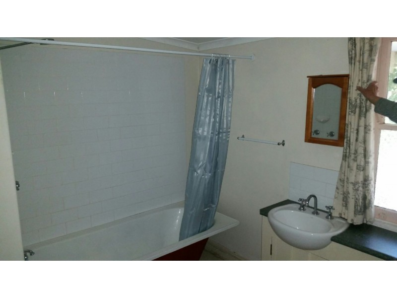 193 Hope Street, Bathurst NSW 2795