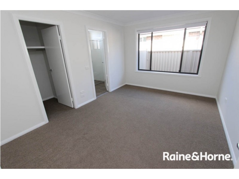 35 Amber Close, Kelso NSW 2795