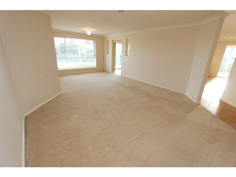 29 Marriott Ave, Kelso NSW 2795