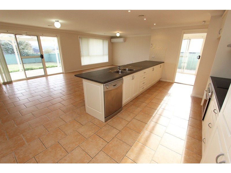 29 Marriott Ave, Kelso NSW 2795