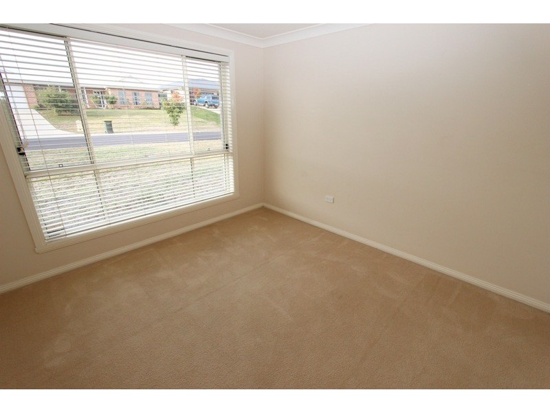 29 Marriott Ave, Kelso NSW 2795
