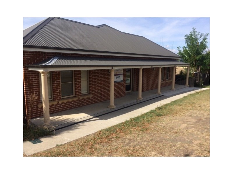 265 Durham St, Bathurst NSW 2795