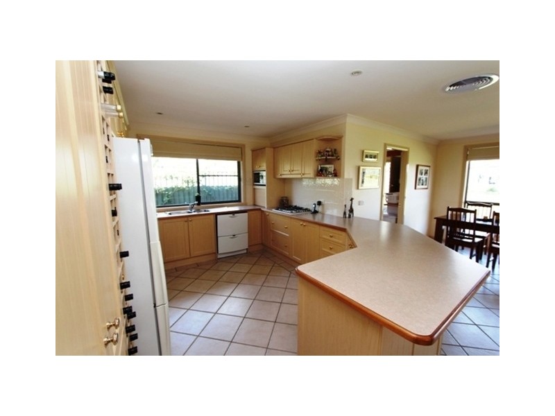 29 Willow Dr, Kelso NSW 2795