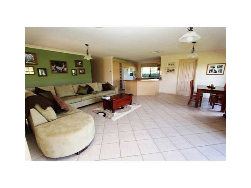 29 Willow Dr, Kelso NSW 2795