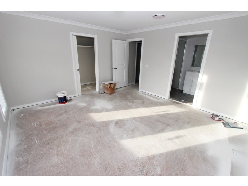 12 Adams Street, Bathurst NSW 2795