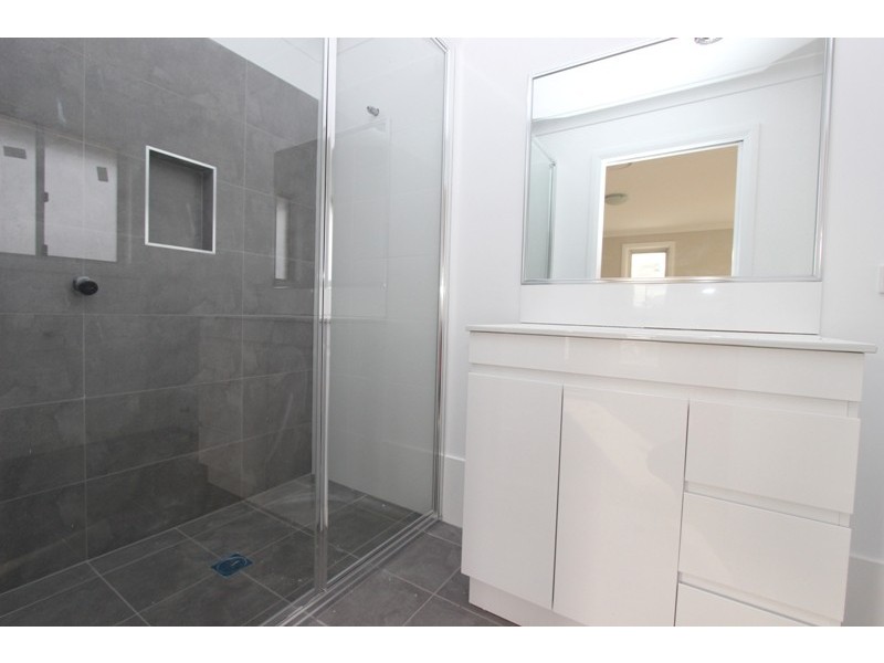 12 Adams Street, Bathurst NSW 2795