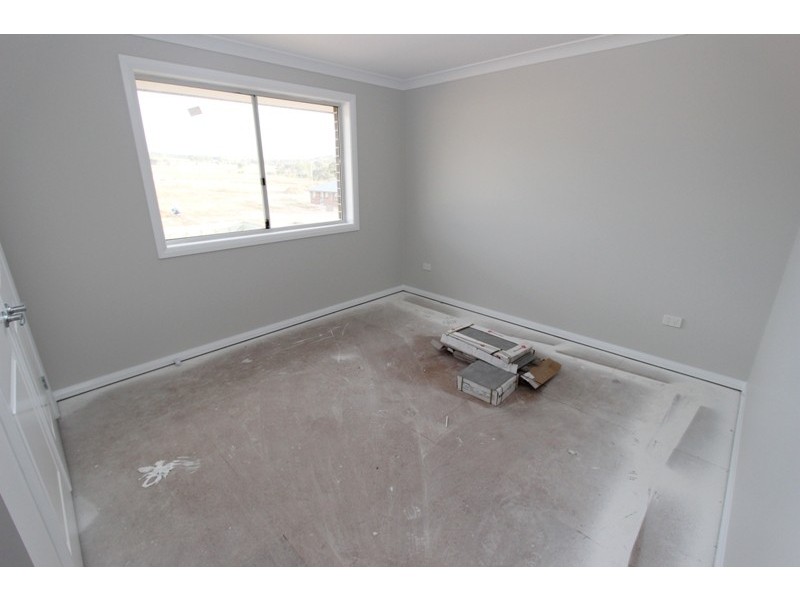 12 Adams Street, Bathurst NSW 2795