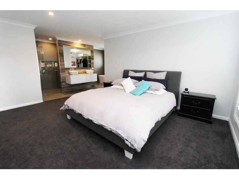 49 Graham Drive, Kelso NSW 2795