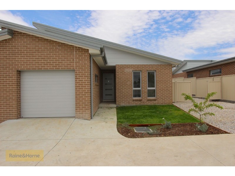 2/40 Wentworth Drive, Kelso NSW 2795