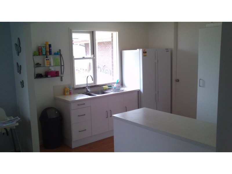 10 McKibbin Place, Bathurst NSW 2795