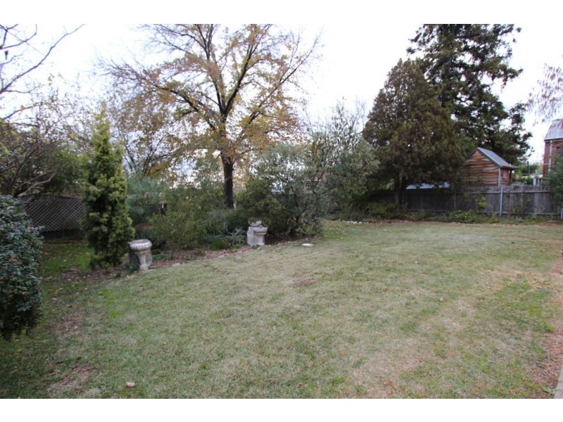 206 Hope Street, Bathurst NSW 2795
