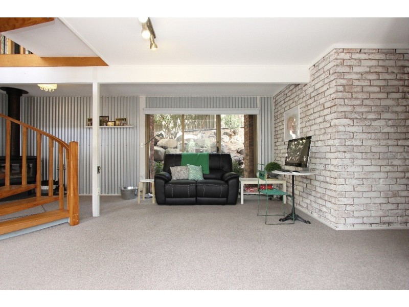 13 Casey Circuit, West Bathurst NSW 2795