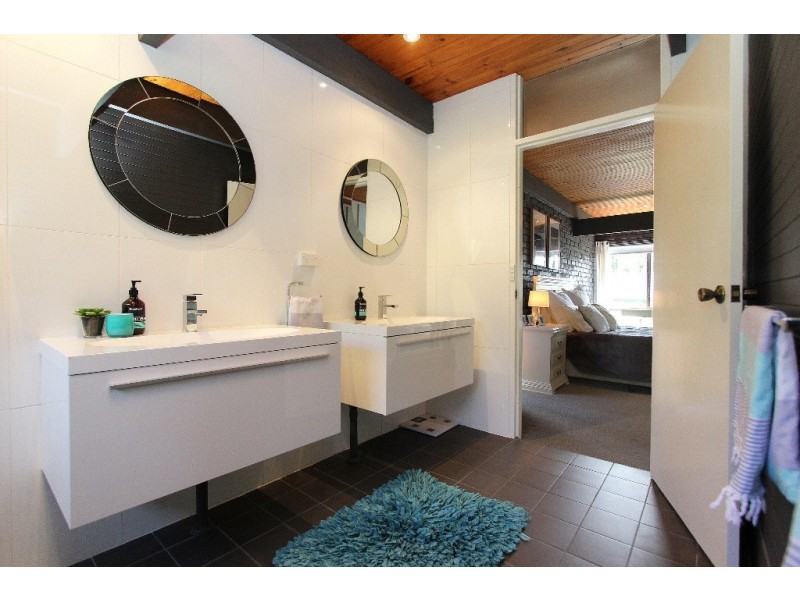 13 Casey Circuit, West Bathurst NSW 2795