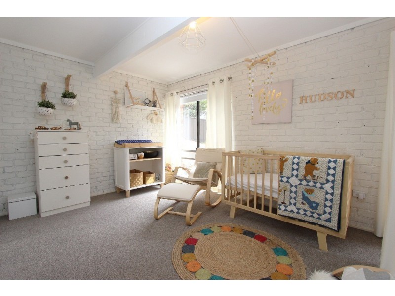 13 Casey Circuit, West Bathurst NSW 2795