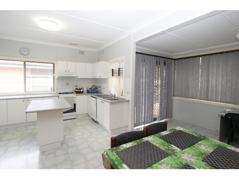 8 Daly Street, West Bathurst NSW 2795