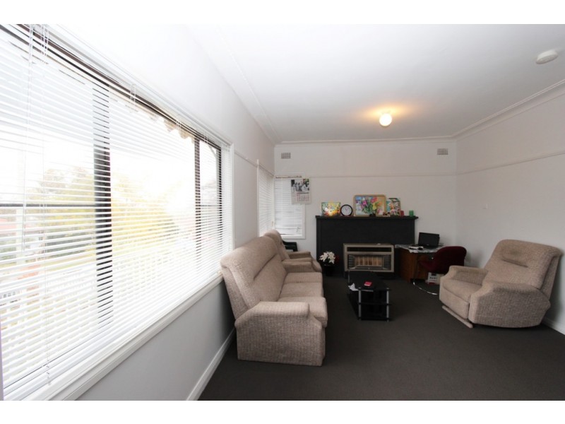 8 Daly Street, West Bathurst NSW 2795