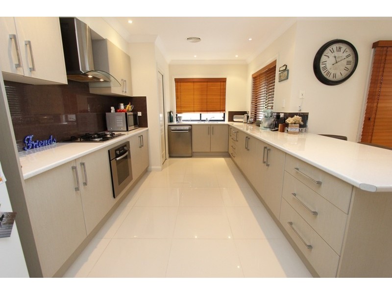 32 Darwin Drive, Llanarth NSW 2795