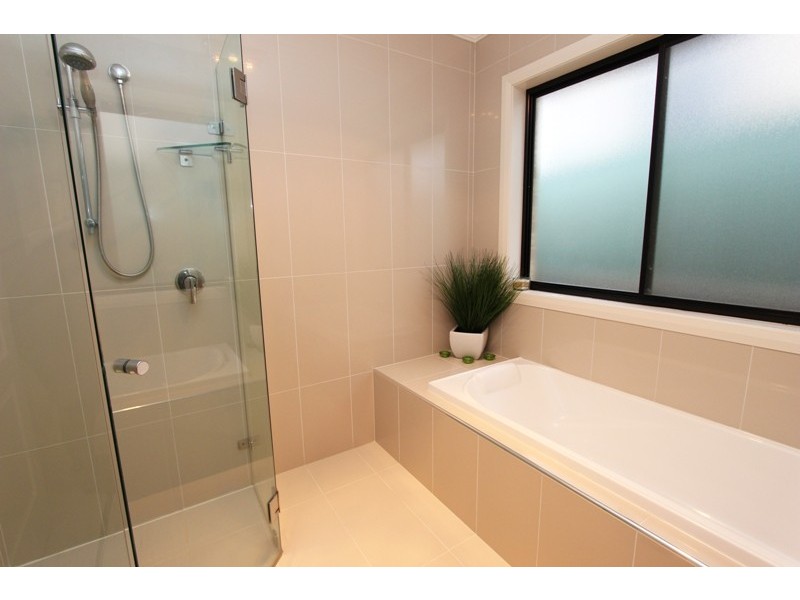 32 Darwin Drive, Llanarth NSW 2795