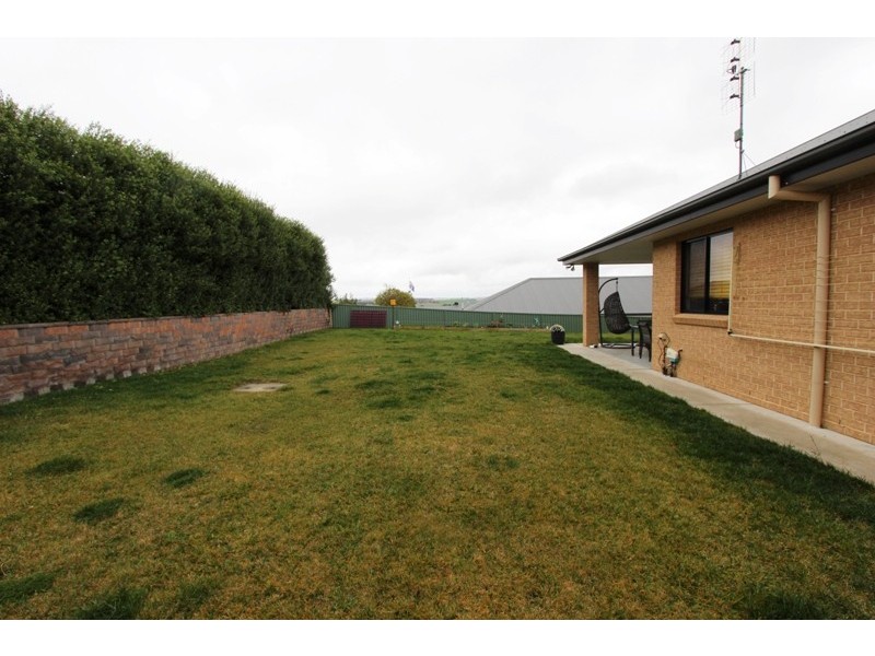 32 Darwin Drive, Llanarth NSW 2795