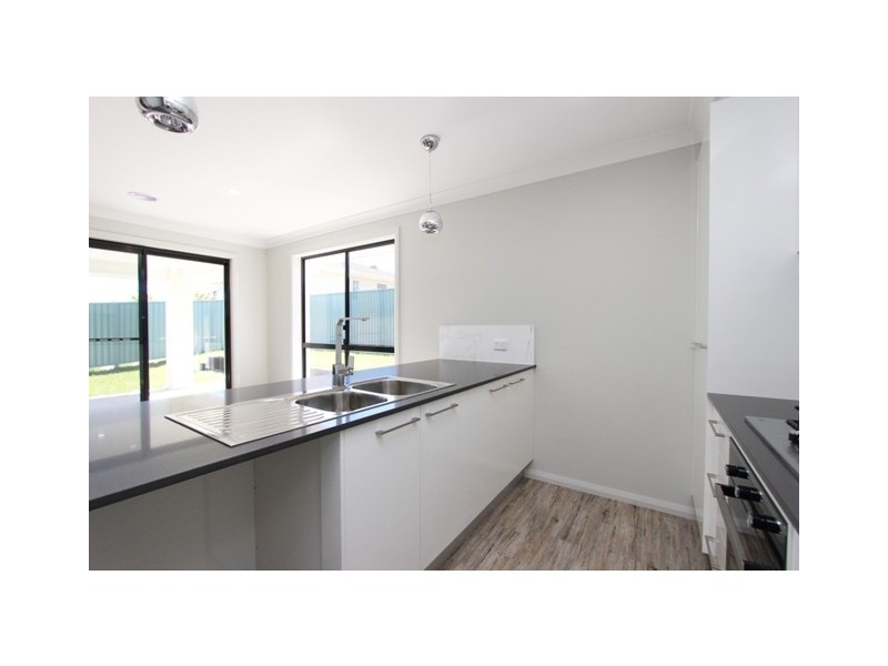 12A Barr Street, Windradyne NSW 2795