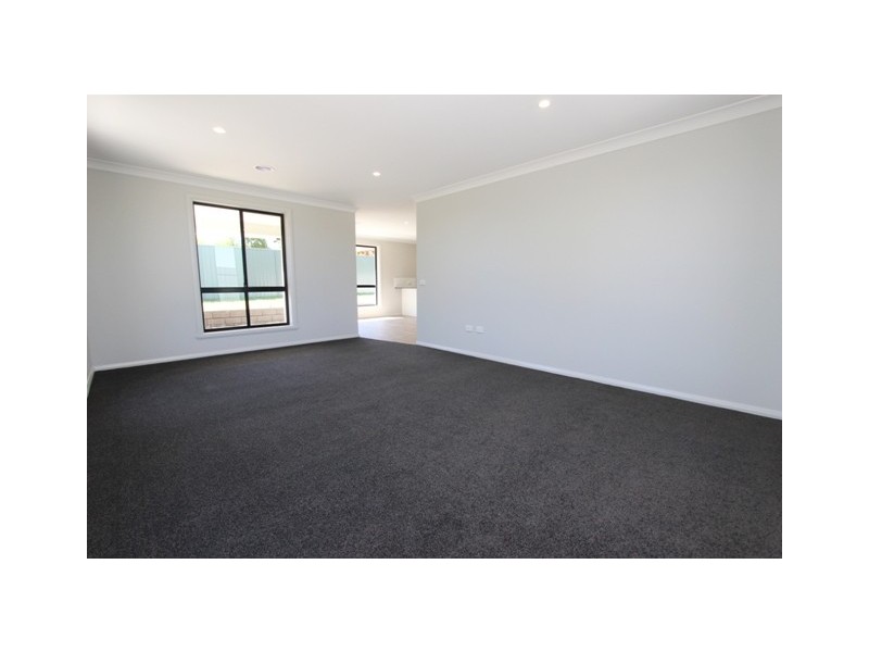 12A Barr Street, Windradyne NSW 2795