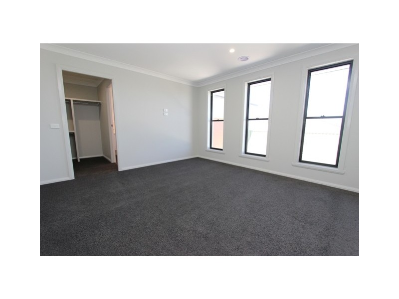 12A Barr Street, Windradyne NSW 2795