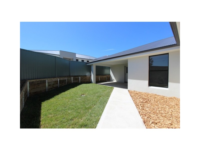 14 Barr Street, Windradyne NSW 2795
