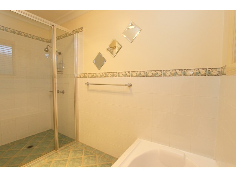 18 Georgia Place, Llanarth NSW 2795