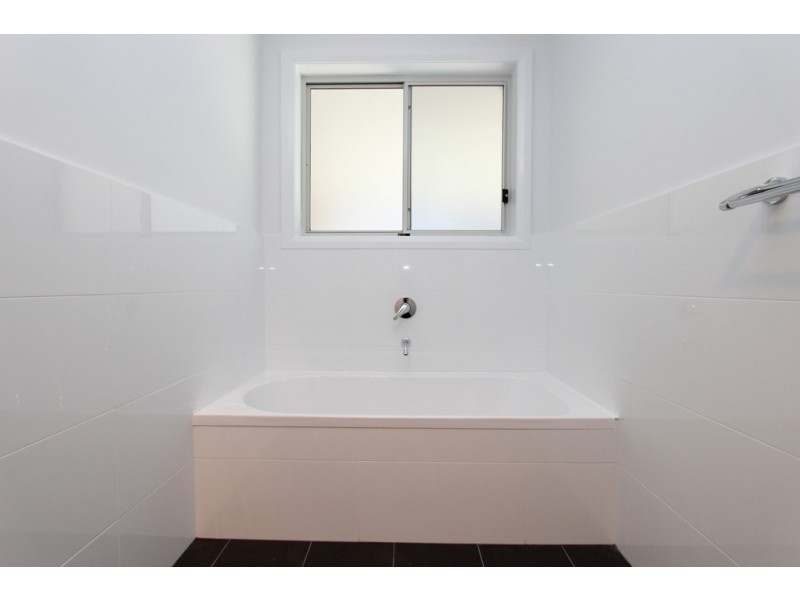 72 Graham Drive, Kelso NSW 2795