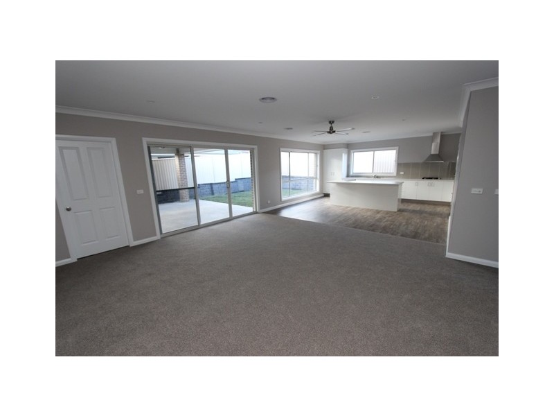 2 Cassidy Way, Kelso NSW 2795