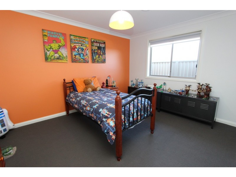 9 Redding Drive, Kelso NSW 2795