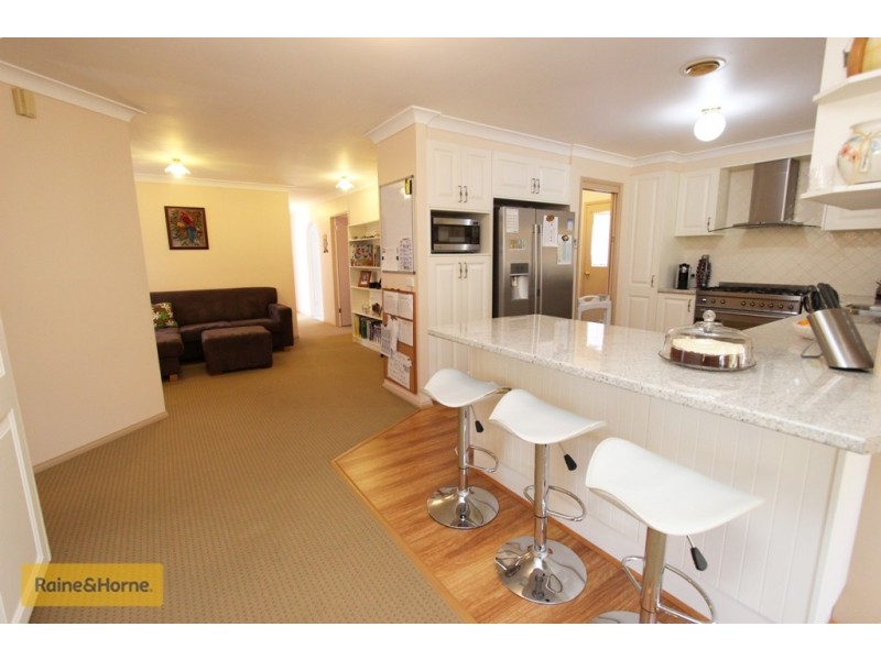 6 Cox Lane, Eglinton NSW 2795