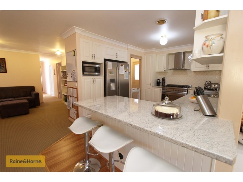 6 Cox Lane, Eglinton NSW 2795